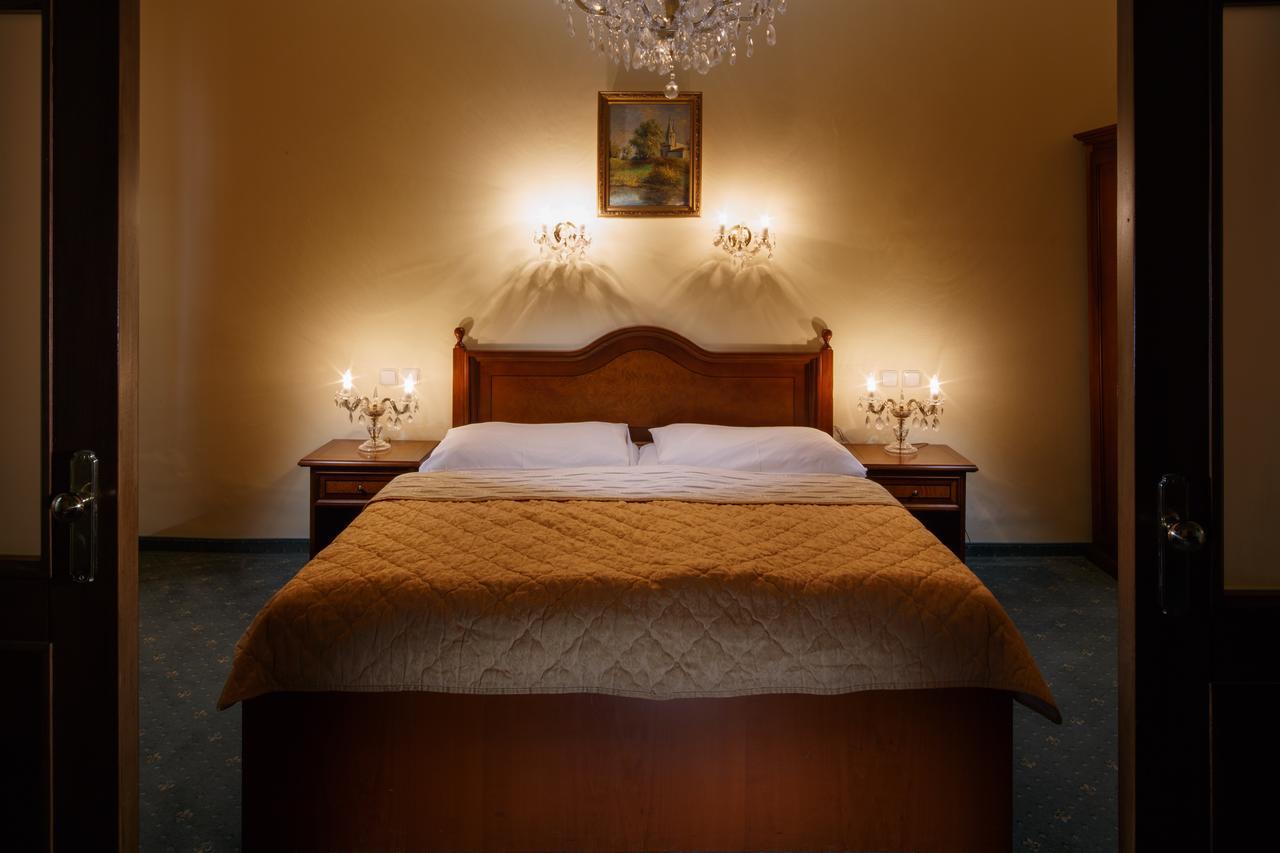 Lazensky Hotel Moskevsky Dvur Karlovy Vary Extérieur photo