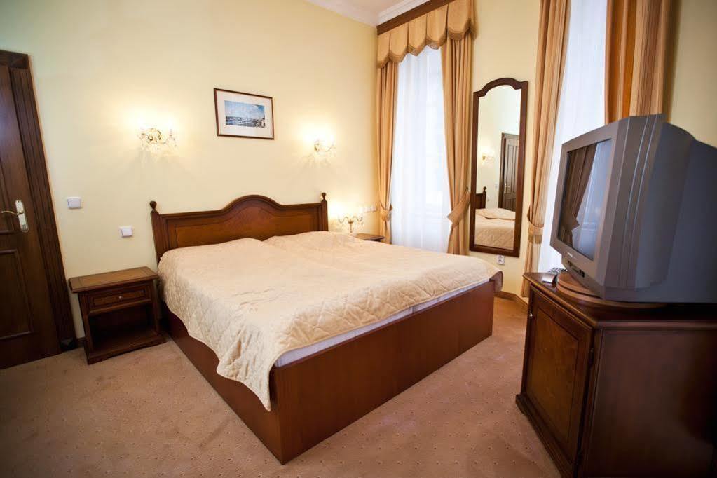 Lazensky Hotel Moskevsky Dvur Karlovy Vary Extérieur photo